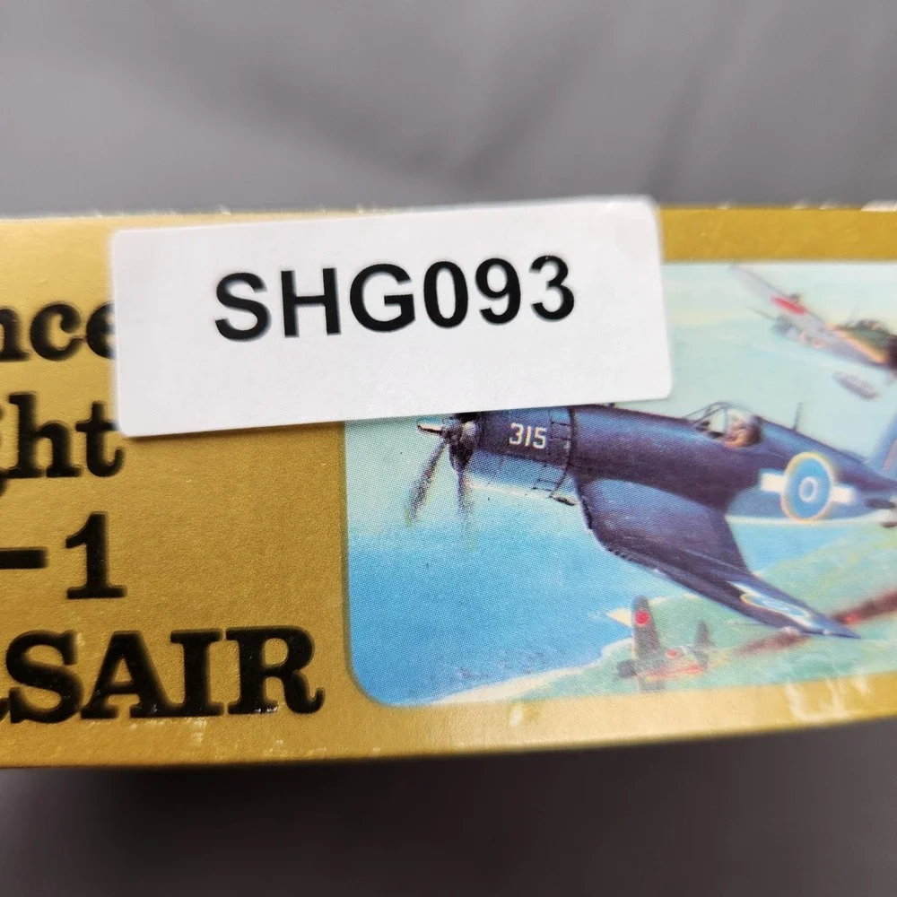 SMER F4U-1 Corsair 1:72 Plastic Model Kit Vought WWII‎ Art 155 Unbuilt Aircraft